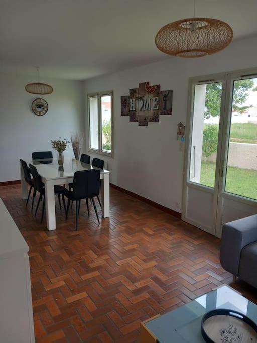 Fleur De Sel D Oleron 3 Chambres Le Château-dʼOléron Eksteriør billede
